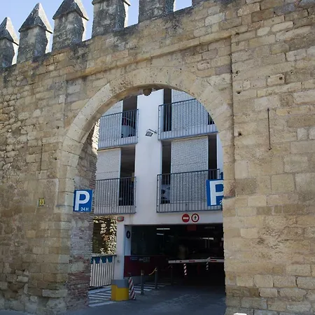 Deanes 5 Córdova